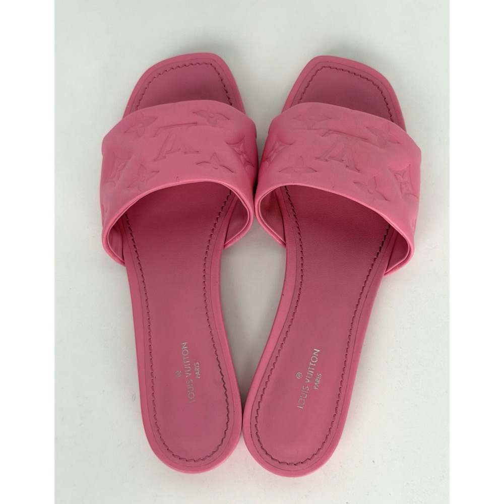 Louis Vuitton Revival Flat Mules in Embossed Pink Leather 36EU (6 US) 2020 - Picture 4 of 14